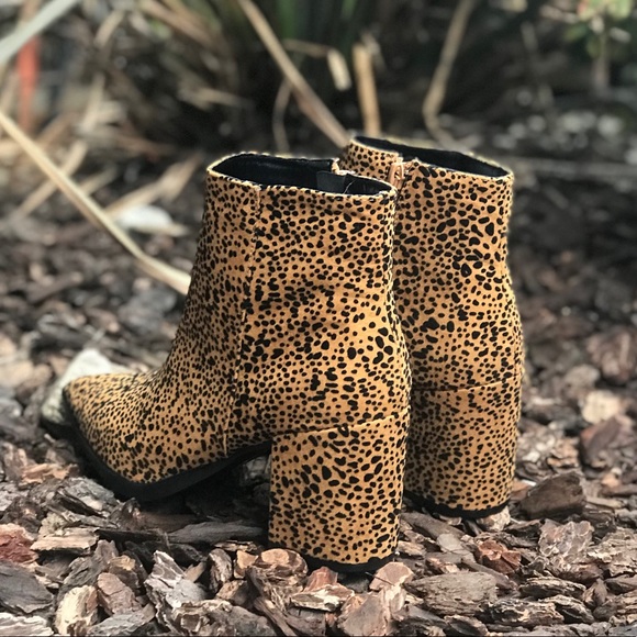 😍restock Camel / Black Leopard Ankle Booties - Picture 6 of 8